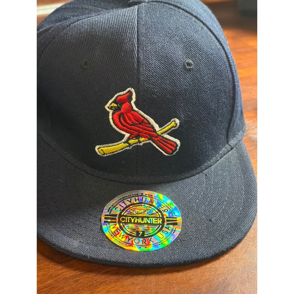 City Hunter USA Navy Blue Fitted Hat Red Cardinal Baseball Logo Size 7